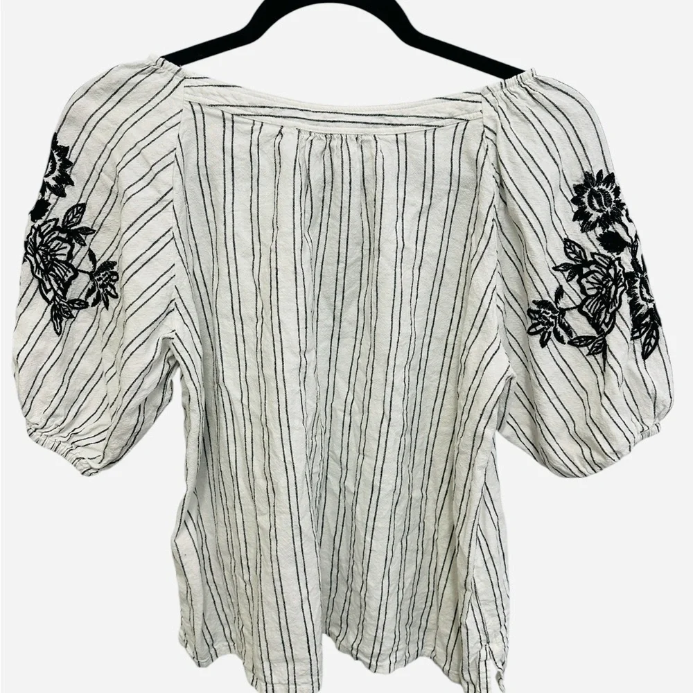 LOFT linen/cotton black white striped embroidered puff sleeve blouse Size S